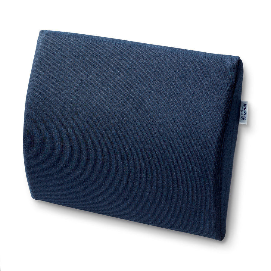 Dunkelblaues, ergonomisch geformtes TEMPUR® Transit Lordosekissen.
