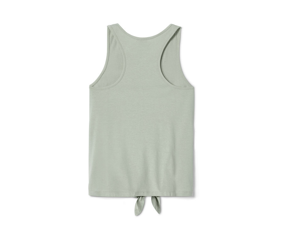 Rückansicht eines hellgrünen Tops. Der untere Teil des Tops hat einen Knoten.