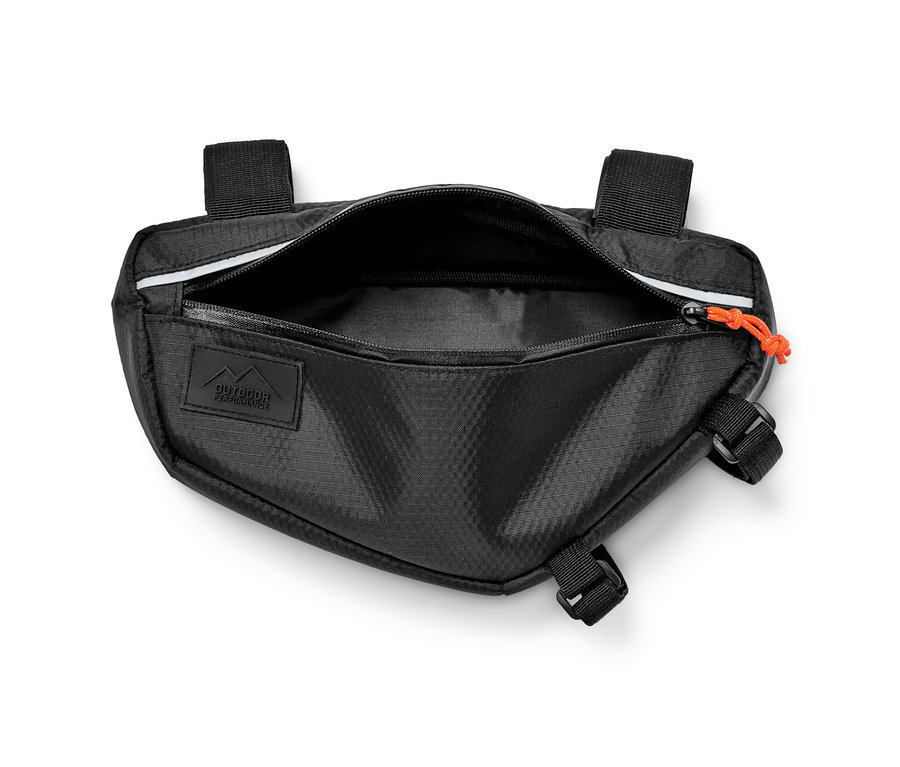 Eine schwarze Rahmentasche mit offenem Reißverschluss.