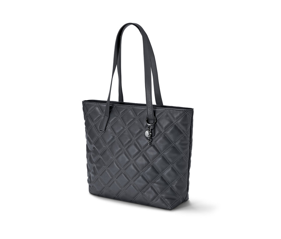 Ein schwarzer Shopper mit Steppmuster.