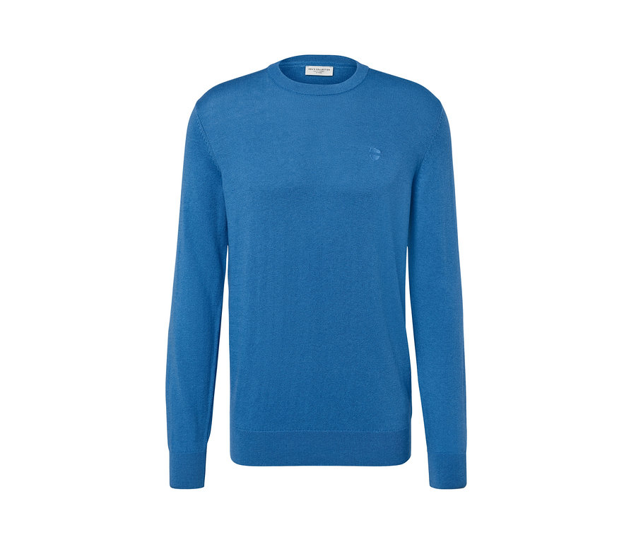 Blauer Pullover mit Rundhalsausschnitt.