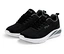 Zwei schwarze FILA Specctris Herren-Sneaker mit weißen Sohlen und grauen Akzenten auf weißem Hintergrund.