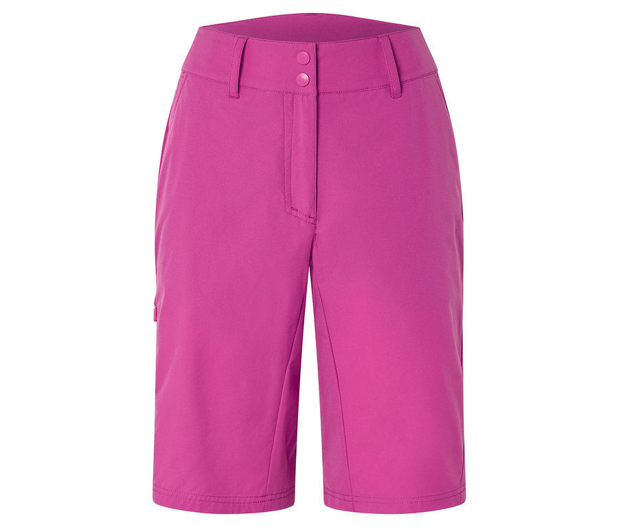 Nahaufnahme von pinkfarbenen Shorts mit zwei Knöpfen am Bund.