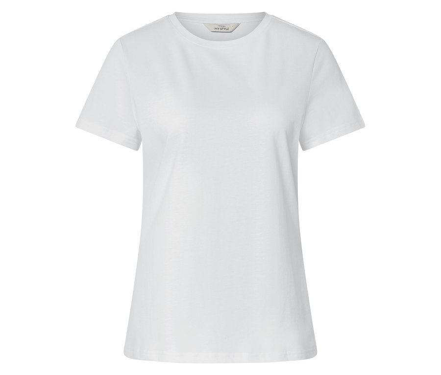 Weißes T-Shirt mit kurzen Ärmeln vor weißem Hintergrund.