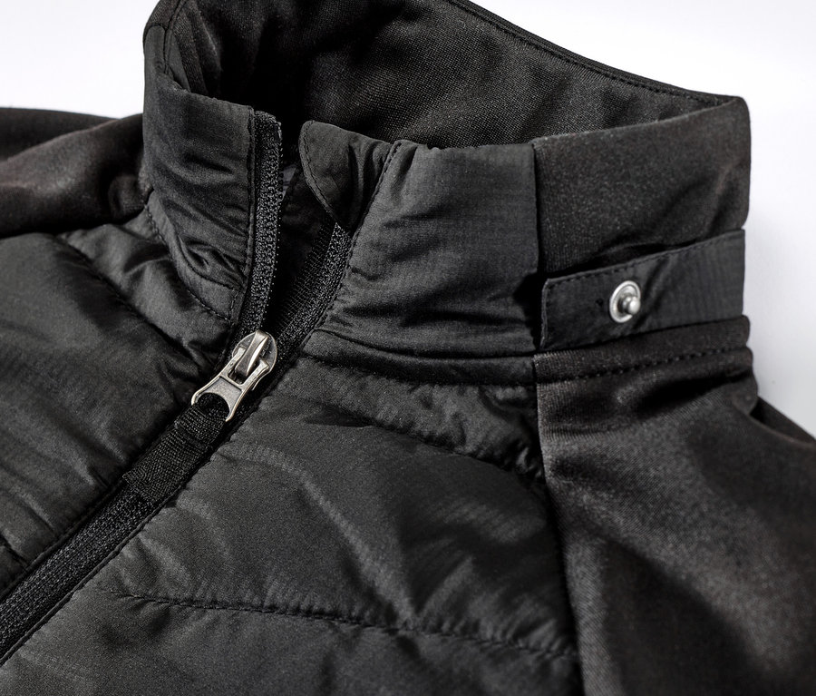 Detailaufnahme einer Kinder-Thermo-Sportjacke.