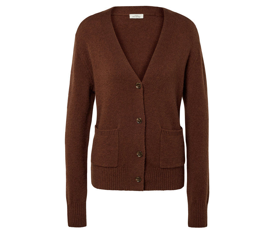 Braune Strickjacke mit V-Ausschnitt, Knöpfen und Taschen.