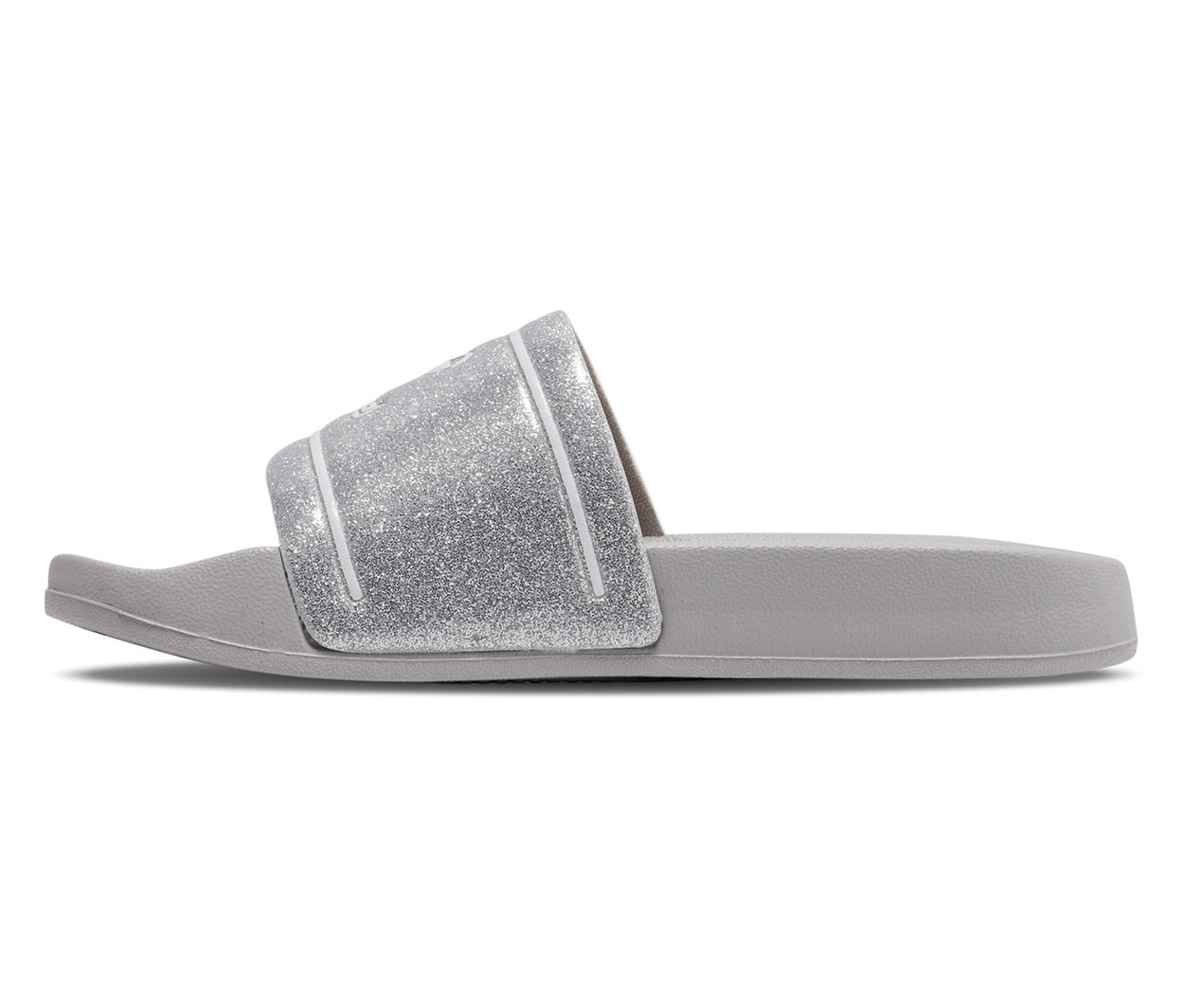 Einzelne hummel® Badelatsche Pool Slide GlitterJR in Grau, mit glitzerndem Riemen und weißen Akzenten.
