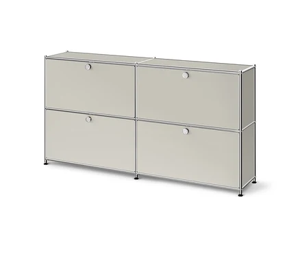 Hellgraues Metall-Sideboard „CN3 Slim Line“ mit Chromrahmen und 4 Klappfächern mit runden Griffen.