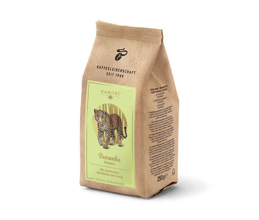 Eine Packung Tchibo Rarität Buramba Rwanda Spezialitätenkaffee mit einem Leopardenbild.