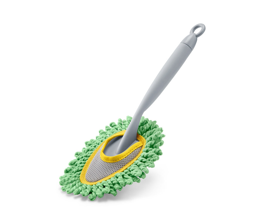 Ein grüner Microfaser-Staubwischer mit einem grauen Griff.