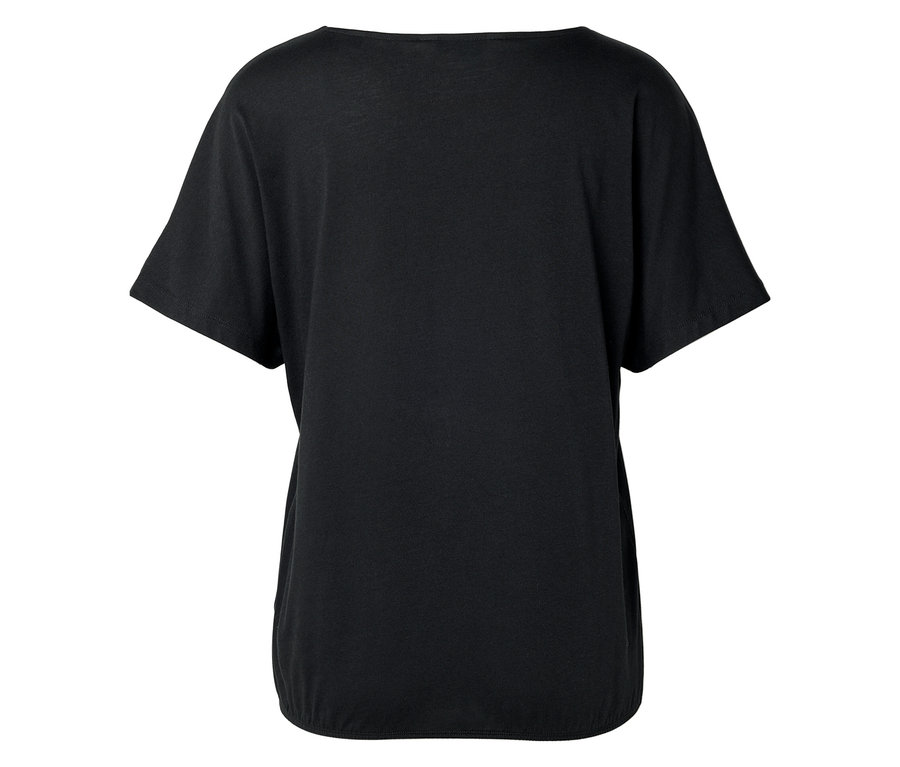 Rückansicht eines schwarzen T-Shirts mit kurzen Ärmeln und einem weiten Halsausschnitt.