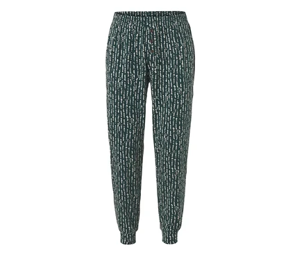 Eine Relaxhose mit Muster.