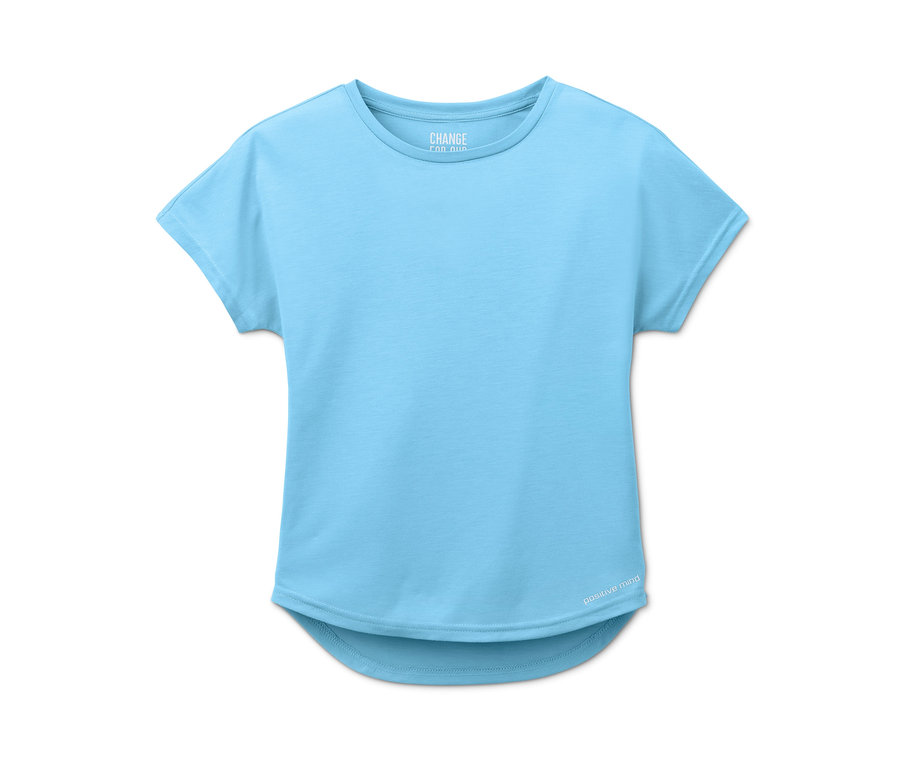 Ein hellblaues Mädchen-Funktionsshirt mit kurzen Ärmeln aus recyceltem Material.