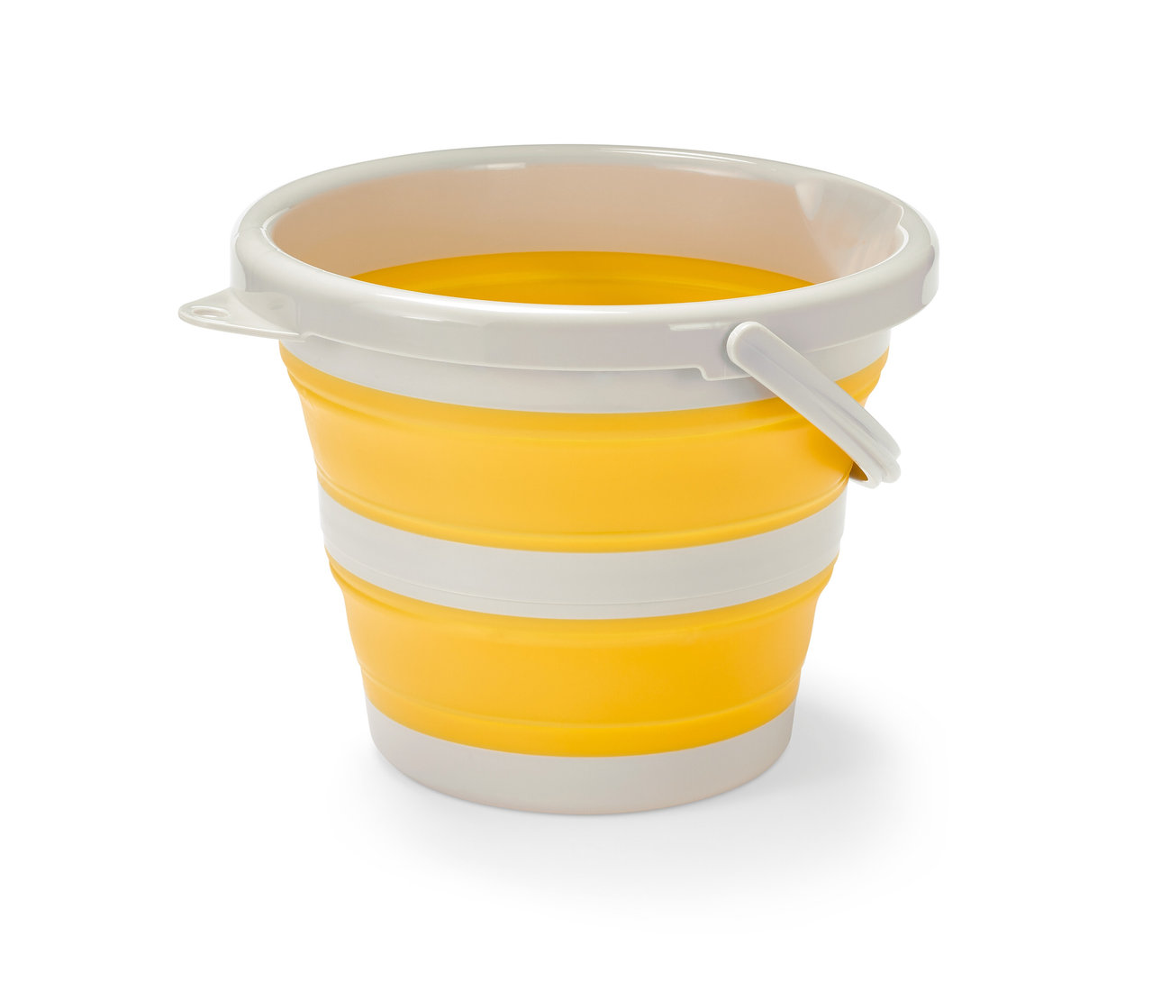 Gelber faltbarer Putzeimer.