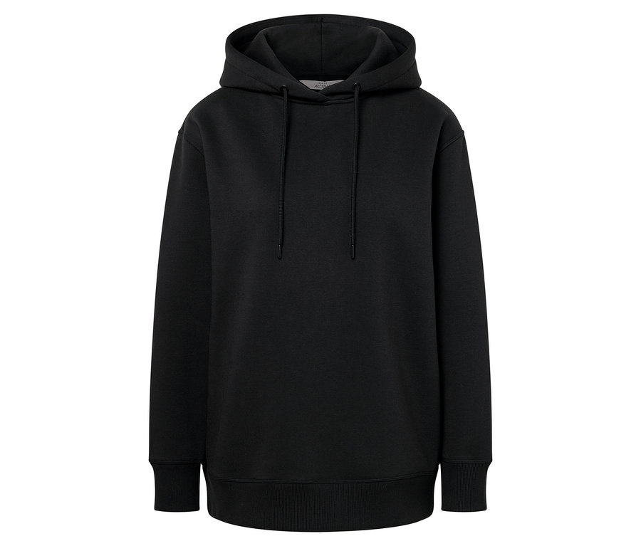 Schwarzer Hoodie.