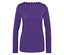 Lila Langarmshirt mit dekorativem Saum um den Hals.