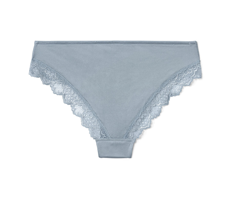 Ein einzelner blauer Brazil-Slip mit Spitze.