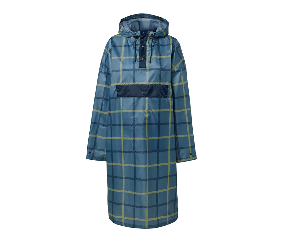 Blauer, karierter Regenponcho mit Ärmeln.