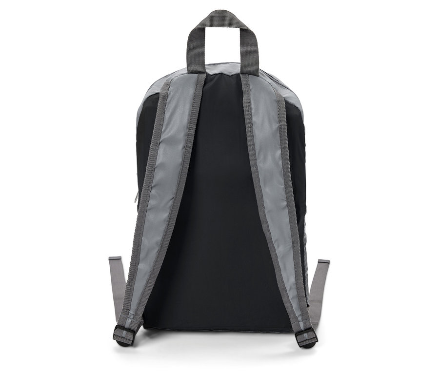 Ein schwarz-grauer Rucksack von hinten.