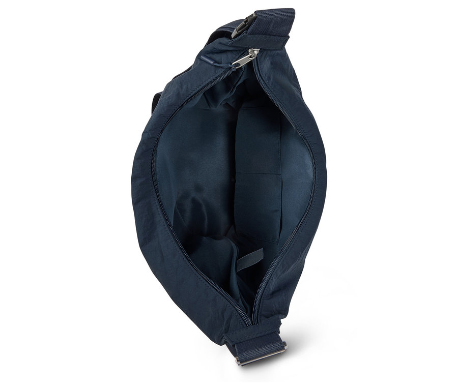 Offene marineblaue Umhängetasche, Blick ins Innere.