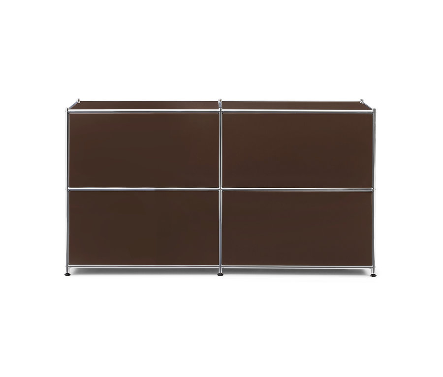 Ein brauner modularer Schrank mit vier rechteckigen Fächern und einem silbernen Rahmen, in zwei Reihen angeordnet.