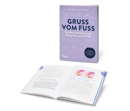 Aufgeschlagenes Buch neben Buch 'Gruß vom Fuß'.