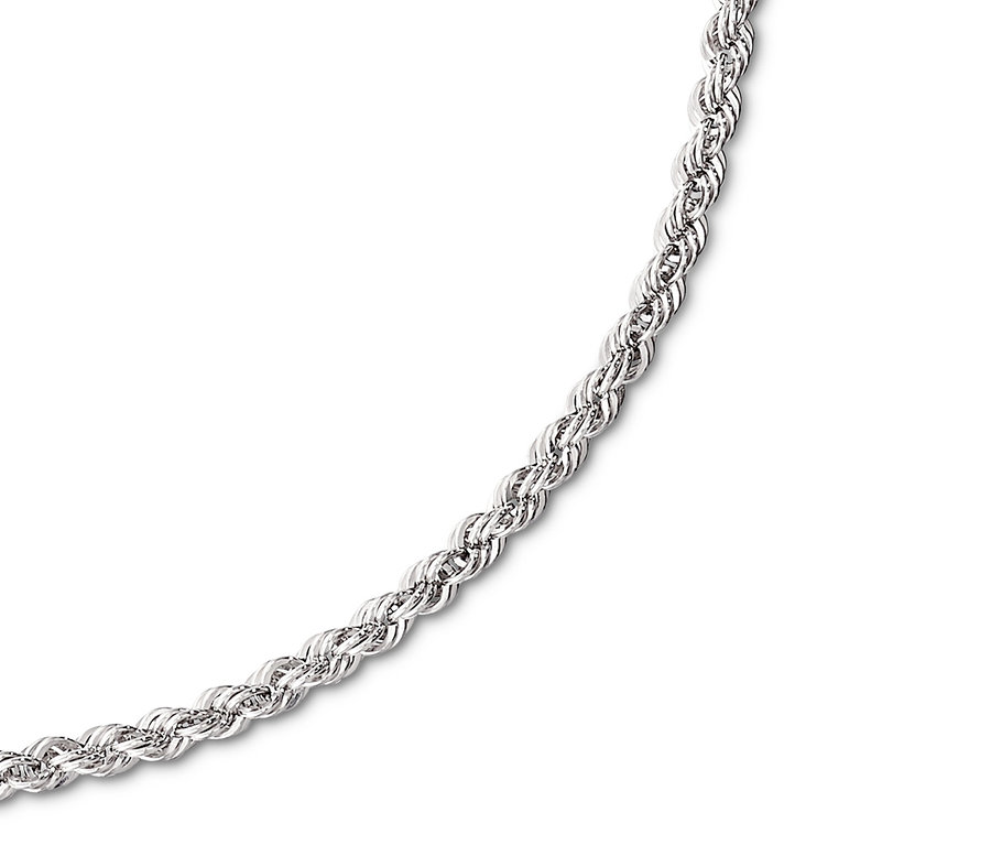 Eine Kette aus 925er Silber auf weißem Hintergrund.
