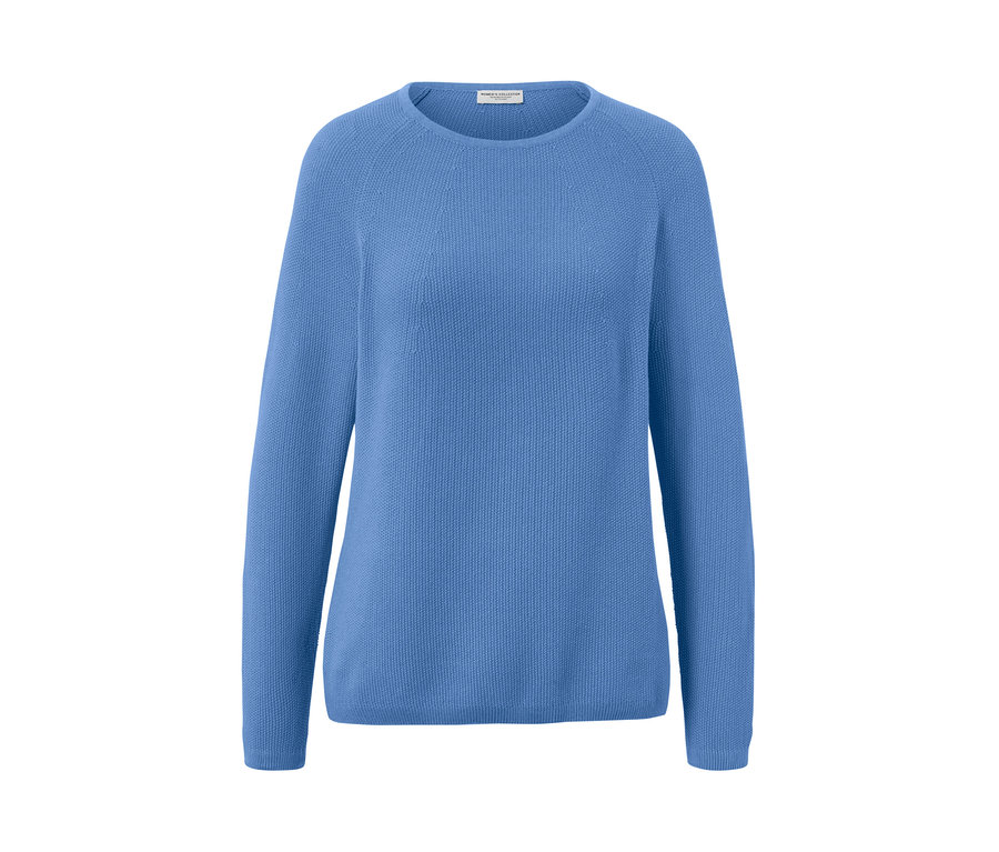 Blauer Strickpullover.