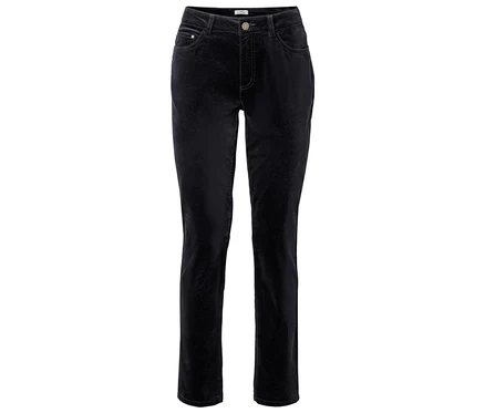 Schwarze Cordhose, frontal auf weißem Grund liegend.