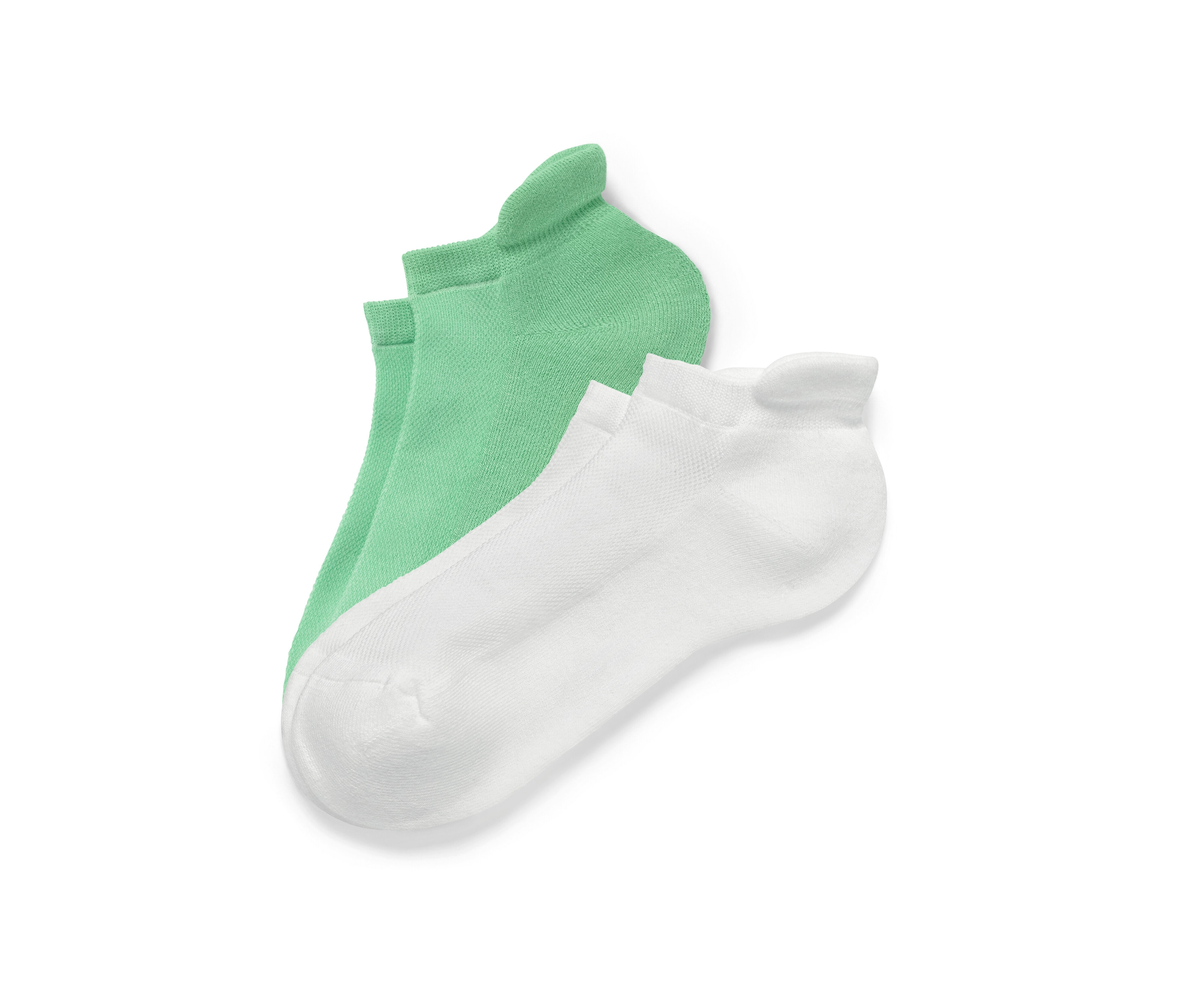 Zwei Paar weiße und grüne Sport-Sneakersocken.