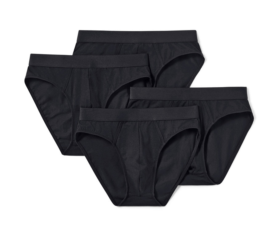 Vier schwarze Slips.