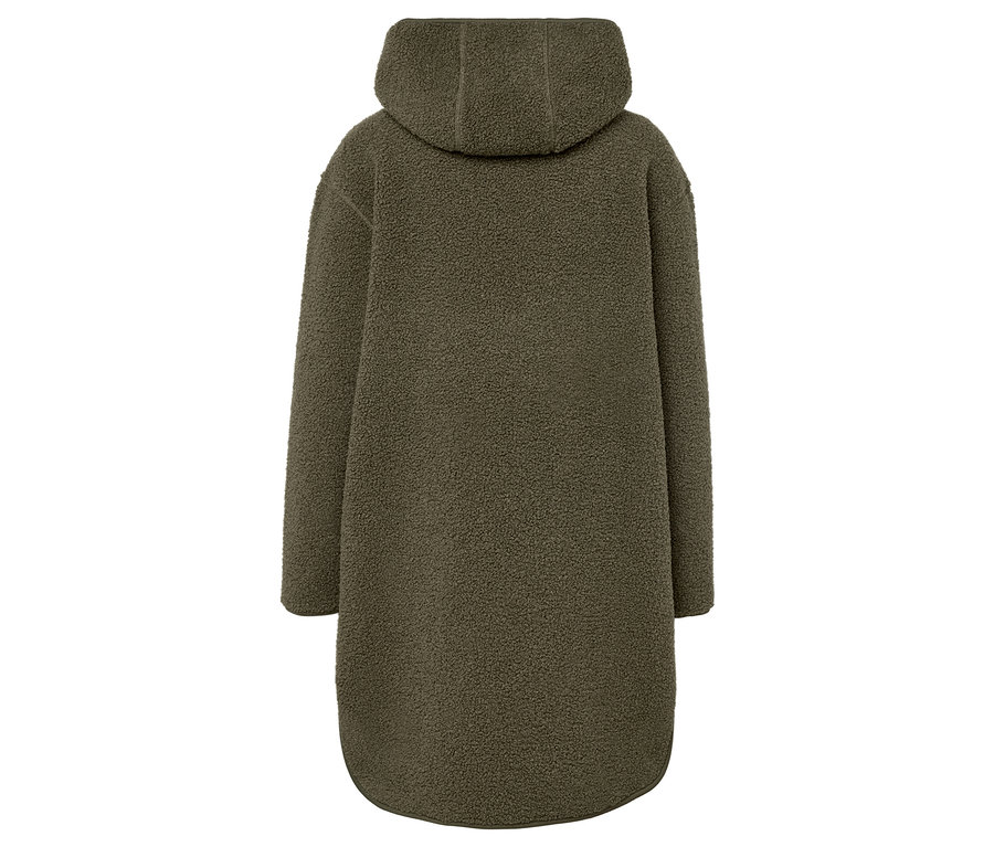 Rückansicht eines langen, zotteligen Mantels mit Kapuze in Olivgrün.