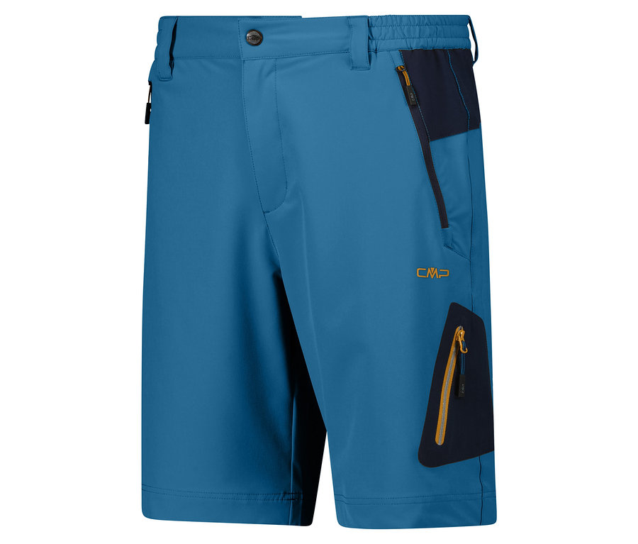Blaue CMP Herren-4-Wege-Stretch-Bermuda-Shorts mit Reißverschlusstaschen sind vor einem weißen Hintergrund zu sehen.