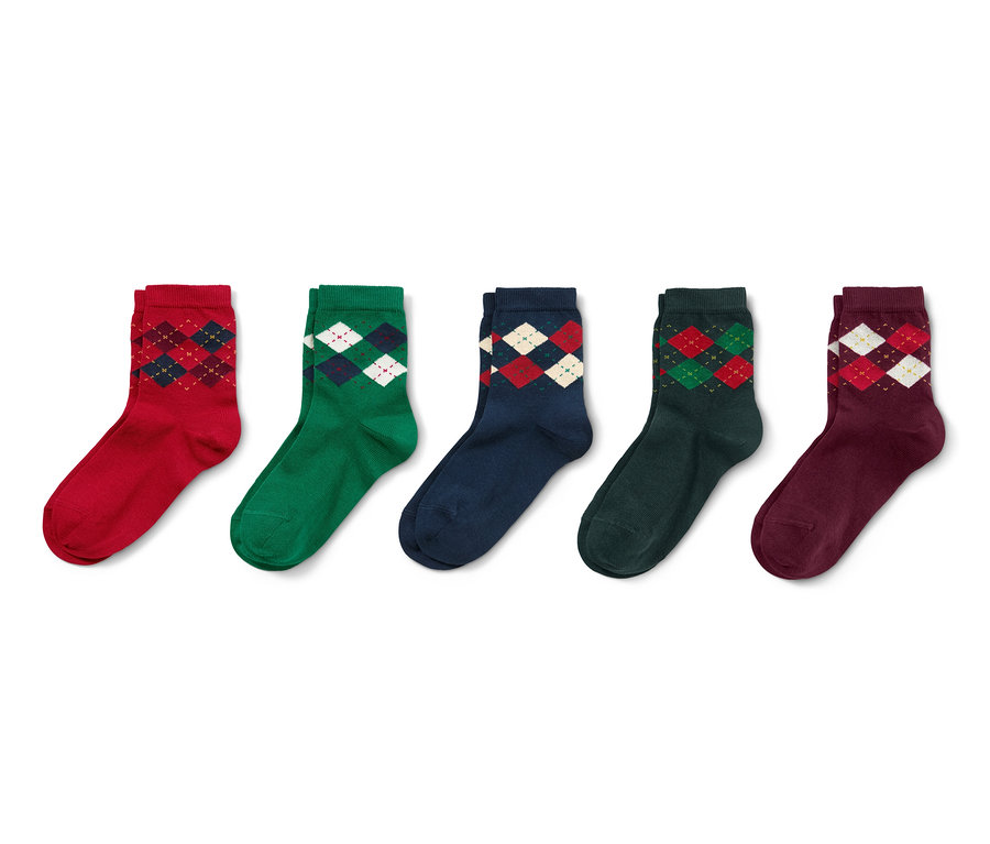 Fünf Paar Kleinkinder-Socken mit Rautenmuster in Rot, Grün, Dunkelblau und Weinrot.