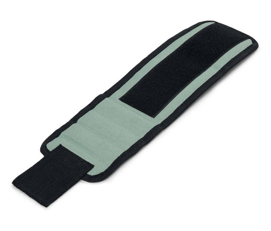 Nahaufnahme eines Magnetarmbands.