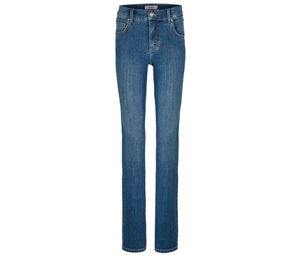 Eine blaue Jeans mit geradem Schnitt.