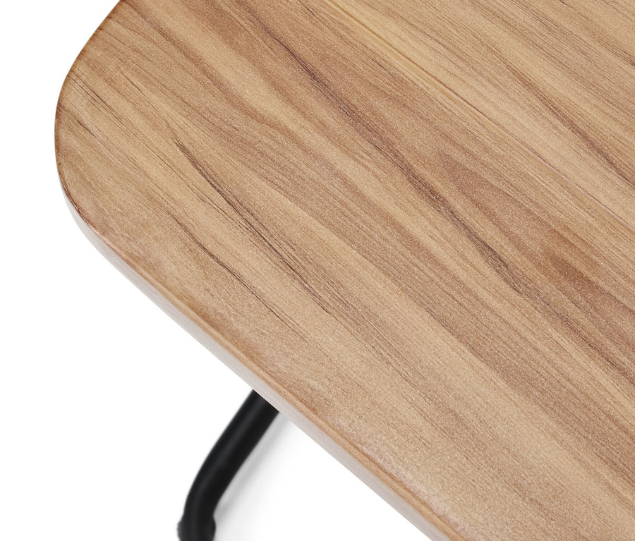 Detailansicht eines C-Table aus Aluminium.