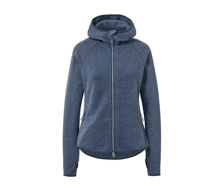 Eine blaue Strickfleece-Jacke mit einem Reißverschluss in der Mitte.