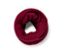 Ein roter Strickschlauchschal.