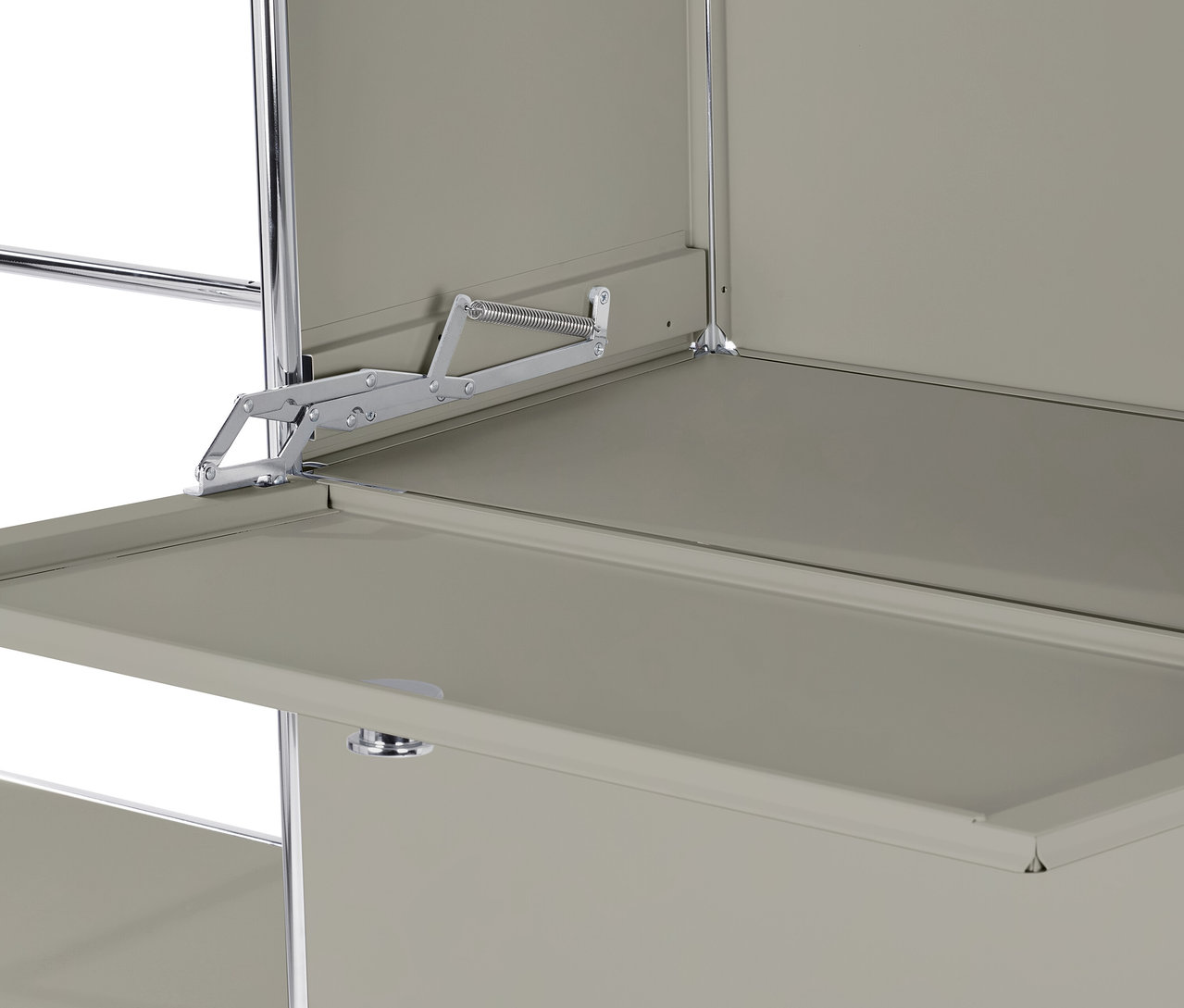 Detailansicht einer hellgrauen Garderobe Metall »CN3« mit 2 Klappenfächern und 2 Schubladen.