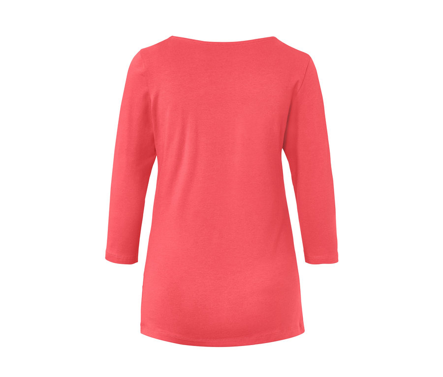 Korallefarbenes Shirt mit 3/4-Arm.
