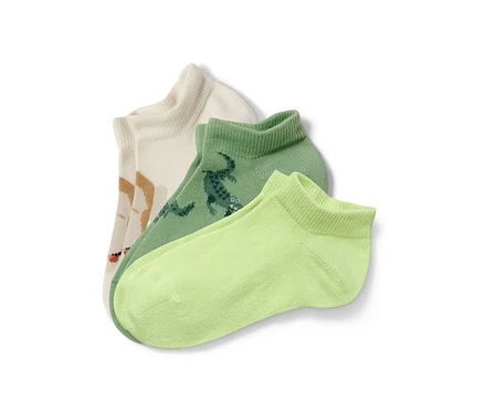 Drei Paar Kinder-Sneakersocken mit Tiermotiven.
