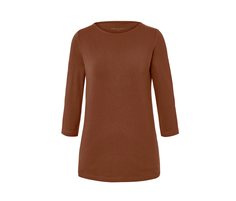Ein cognacfarbenes Shirt mit Dreiviertelärmeln.