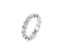 Nahaufnahme eines silbernen Memory Rings mit Kristall.