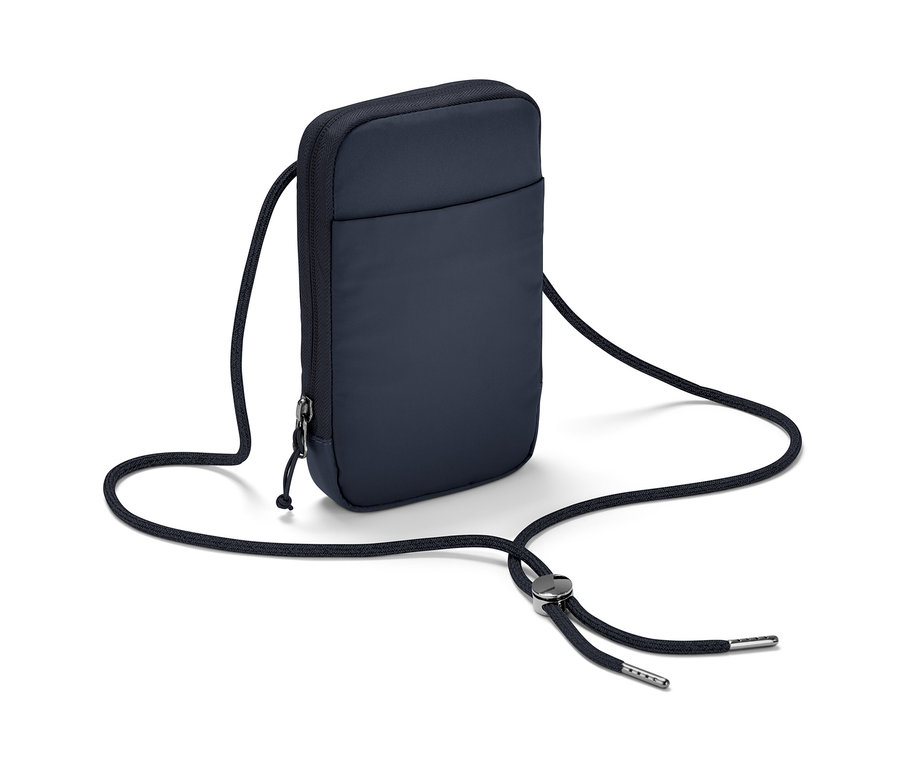 Dunkelblaue Anti-Frost-Handytasche mit schwarzer Kordel.
