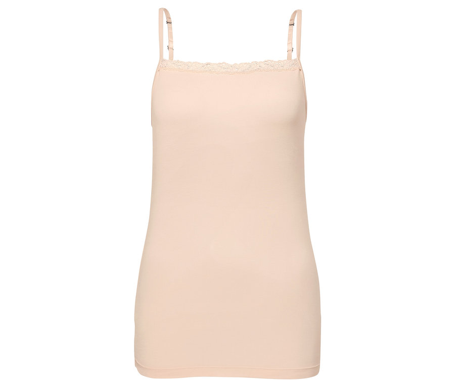 Detailansicht eines creme Modal-Hemdchens mit Spitze.