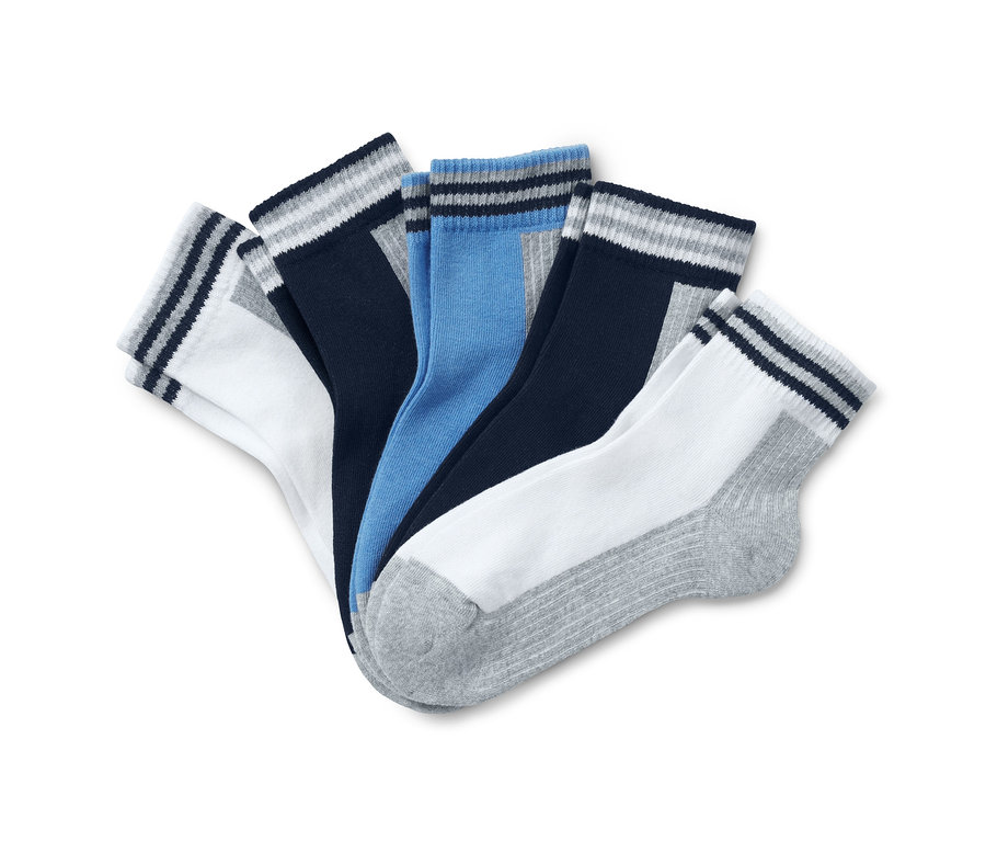 Fünf Paar Sport-Sneakersocken.