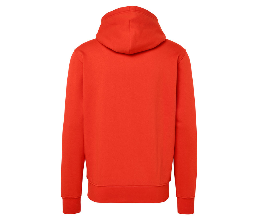 Rückansicht eines orangefarbenen Kapuzenpullovers auf weißem Hintergrund.
