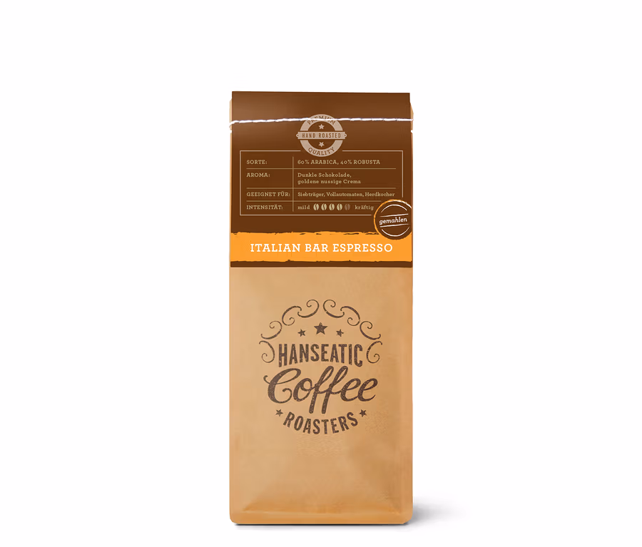 Braune Hanseatic Italian Bar Espresso Kaffeepackung, als "gemahlen" gekennzeichnet. Die Packung hat einen dunkelbraunen oberen Bereich mit Kaffeedetails, einen orangefarbenen Streifen mit "ITALIAN BAR ESPRESSO" und "Hanseatic Coffee Roasters" unten.