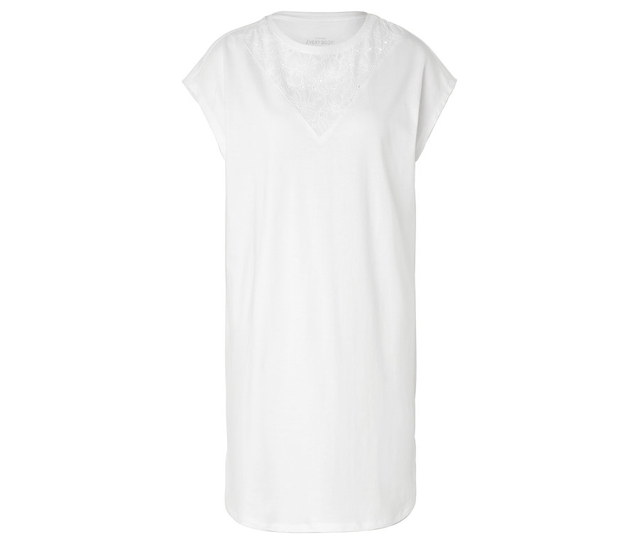 Weißes, knielanges T-Shirt-Kleid mit V-Ausschnitt und floralen Details.